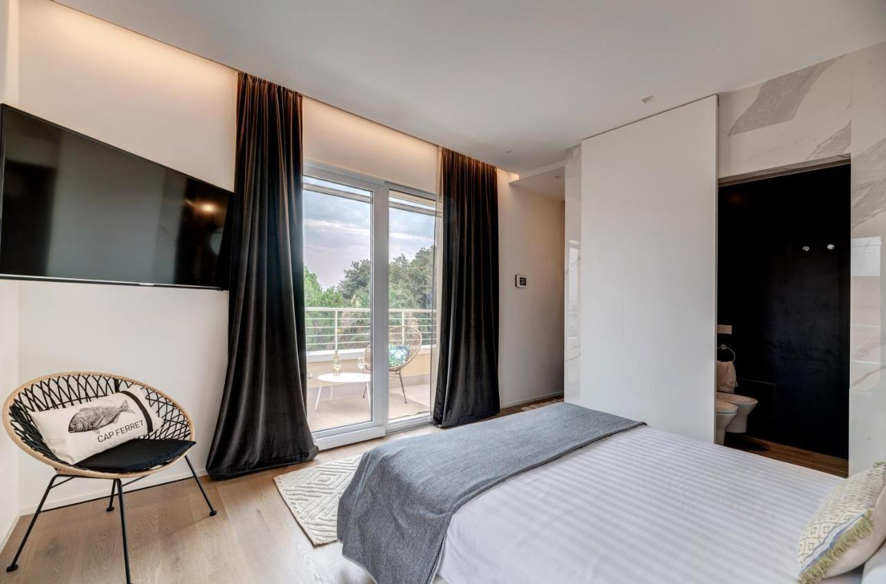 Arveskida Suite Apartment Cagliari Extérieur photo