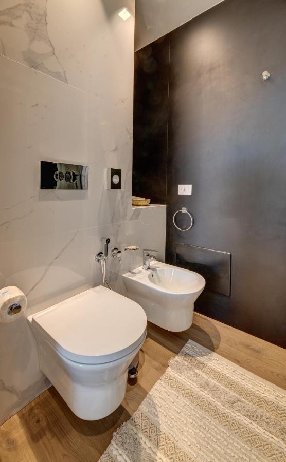 Arveskida Suite Apartment Cagliari Extérieur photo
