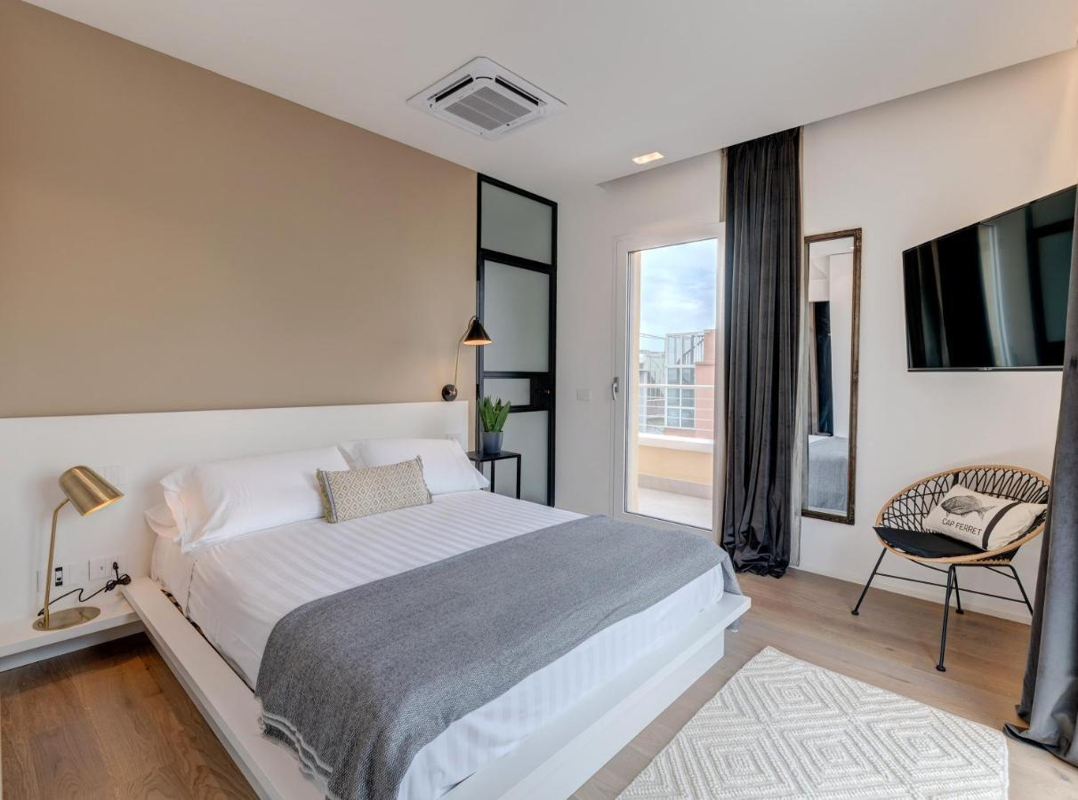 Arveskida Suite Apartment Cagliari Extérieur photo