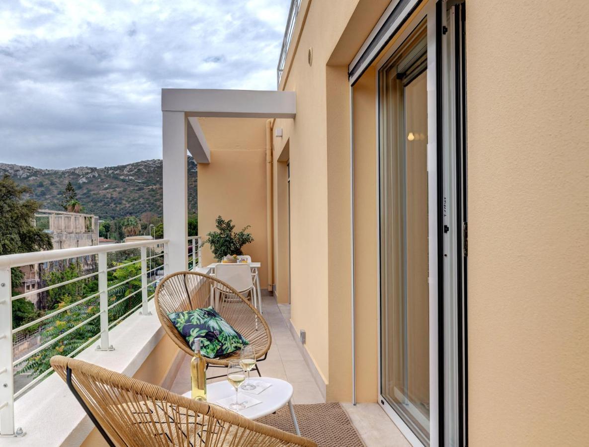 Arveskida Suite Apartment Cagliari Extérieur photo