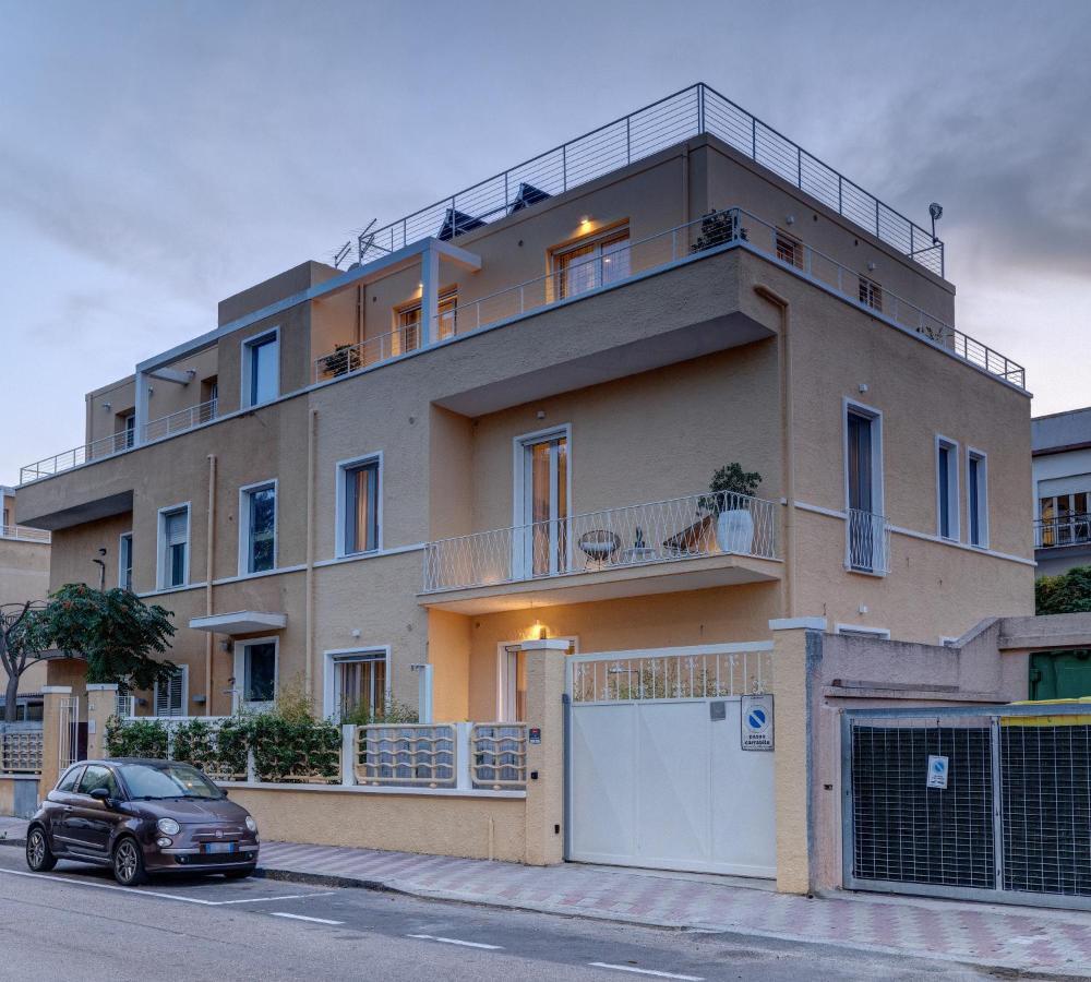 Arveskida Suite Apartment Cagliari Extérieur photo